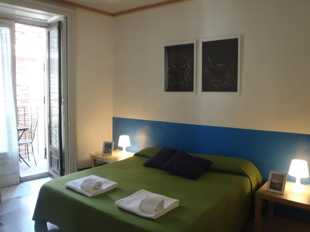 Gianluca'S Room Катания Номер фото